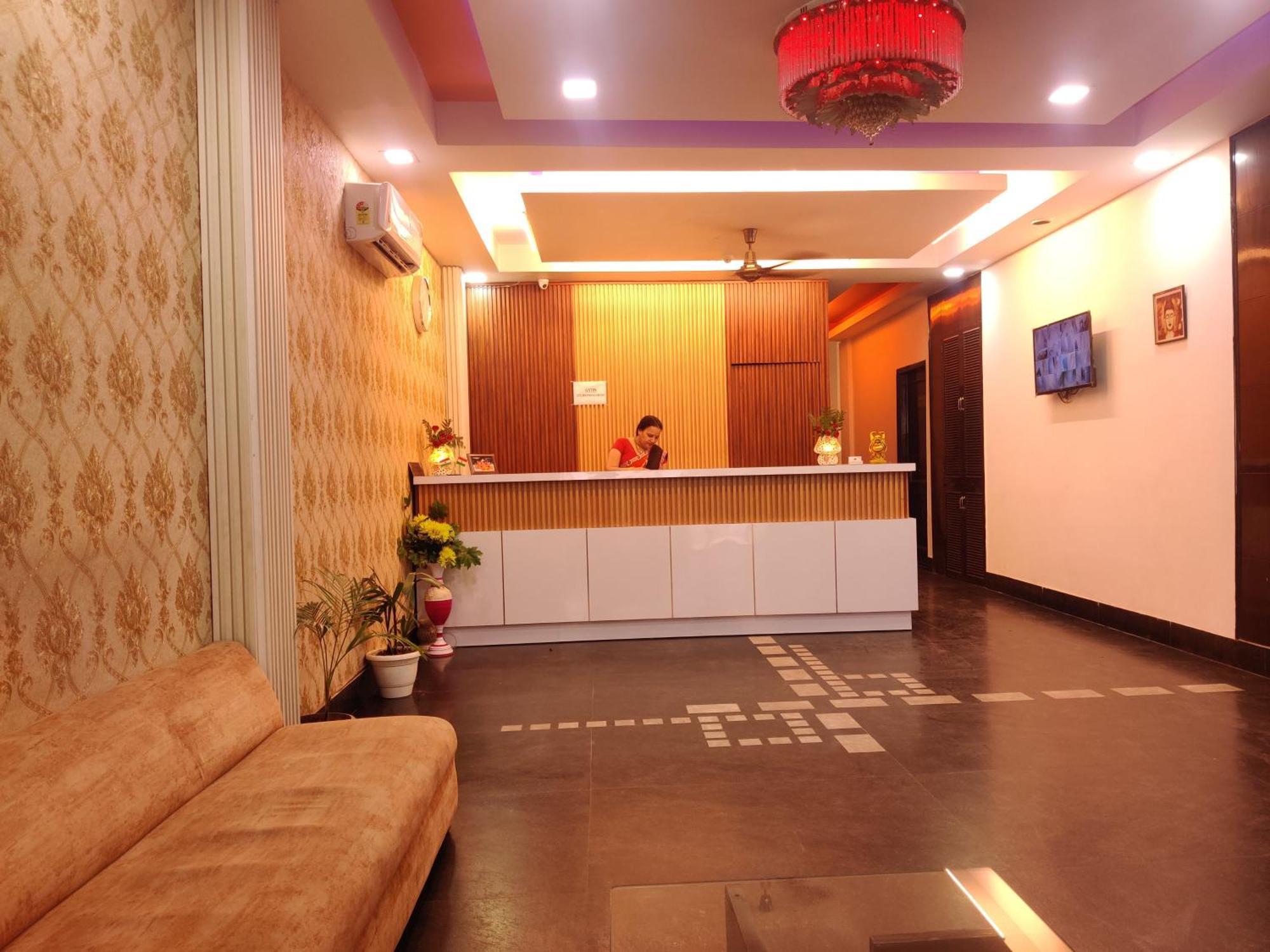 Hotel Delhi Airport Plaza Igi Airport Нью-Дели Экстерьер фото